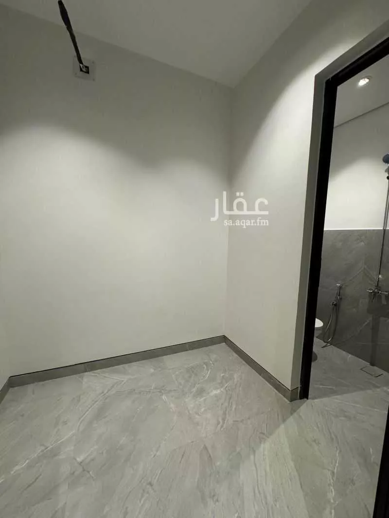 دور 4 غرف في النرجس 7