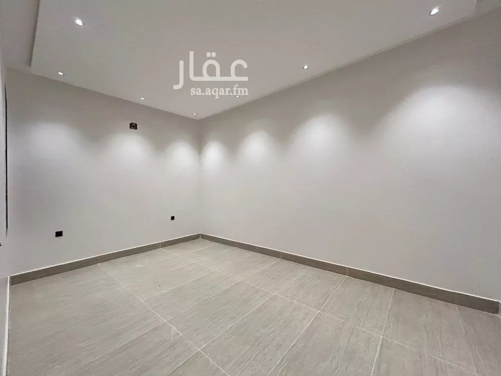 دور 6 غرف في طويق 11