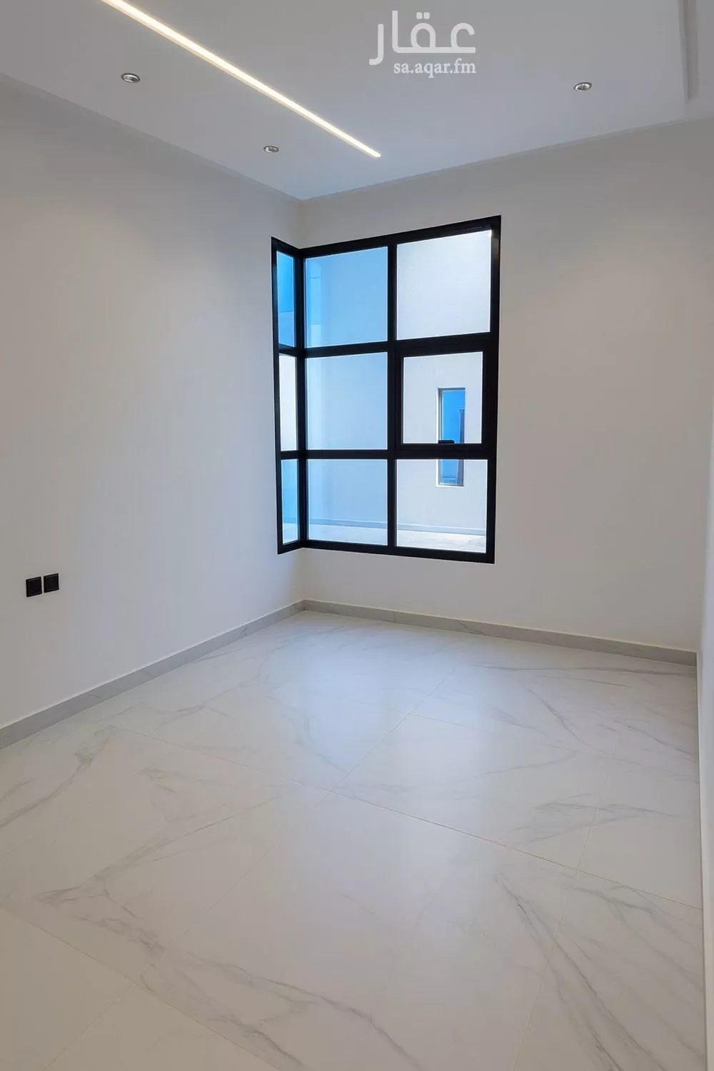 4 bedroom floor in Al Janadriyah 10
