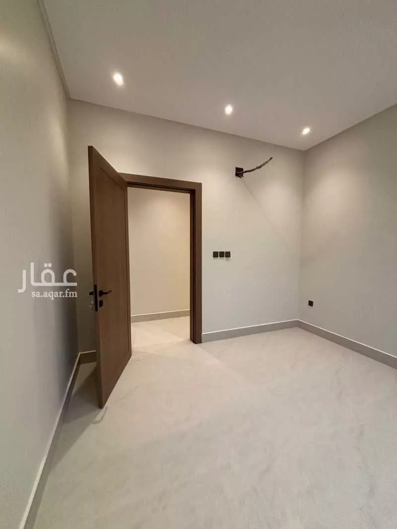دور 3 غرف في الملقا 22