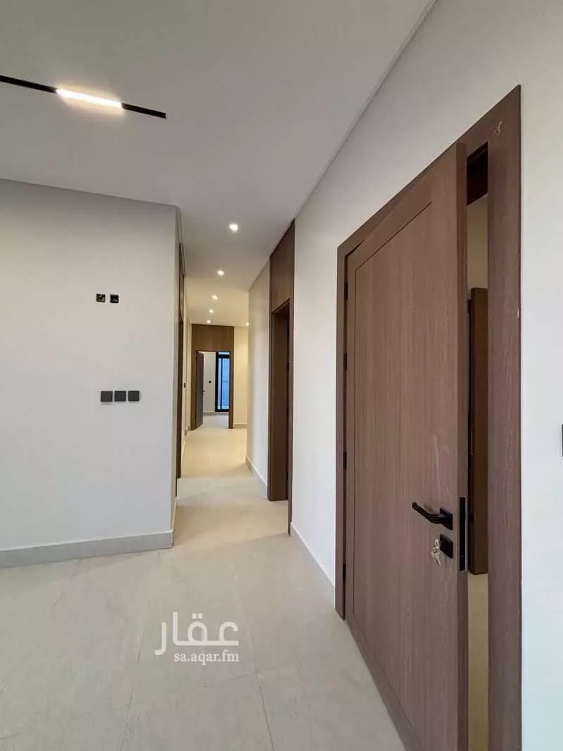 3 bedroom floor in Al Malqa 16