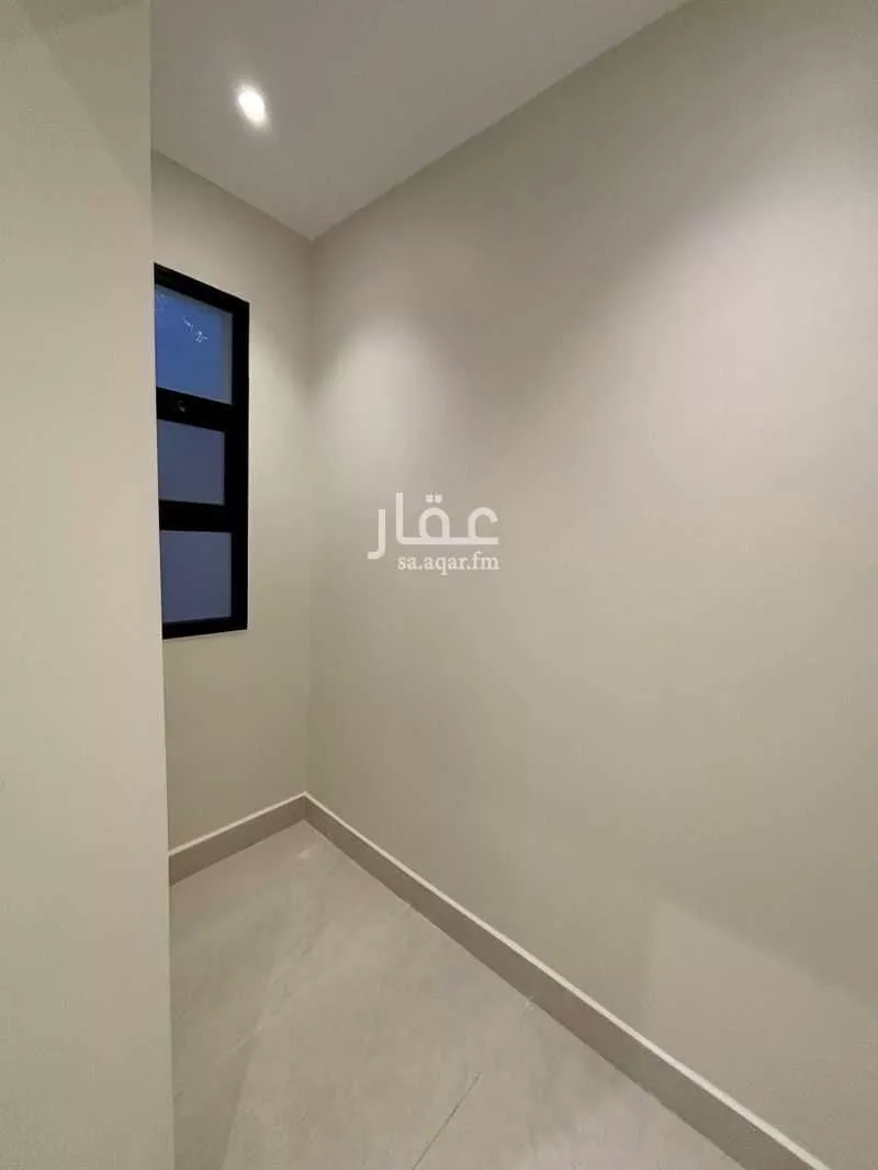 3 bedroom floor in Al Malqa 23