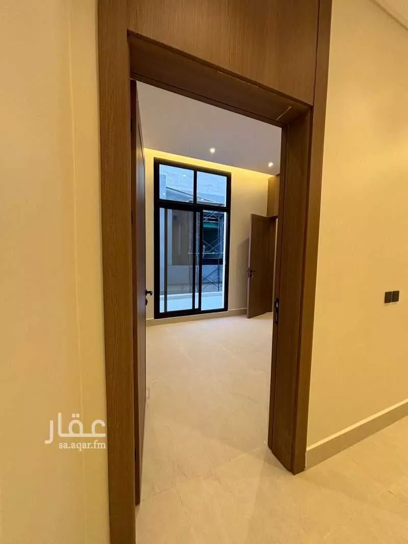 3 bedroom floor in Al Malqa 24
