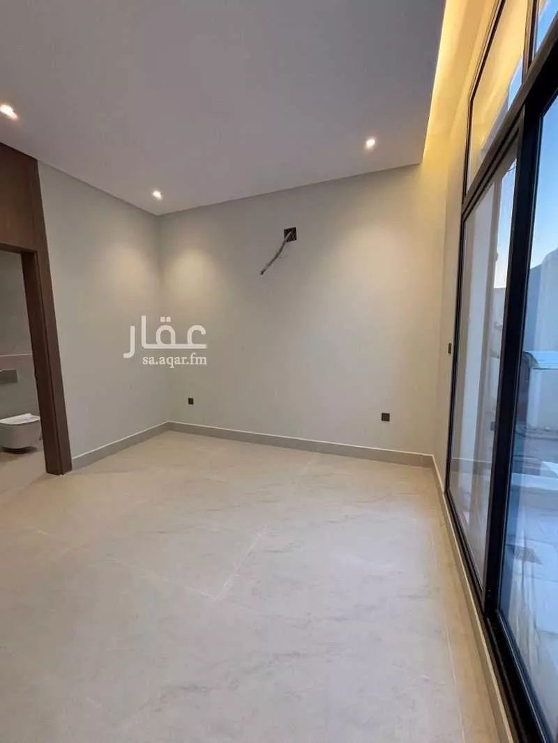 3 bedroom floor in Al Malqa 25