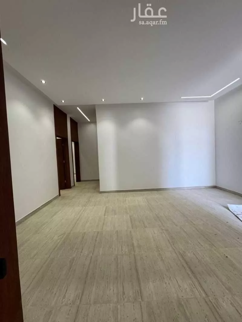 5 bedroom floor in Tuwaiq 12