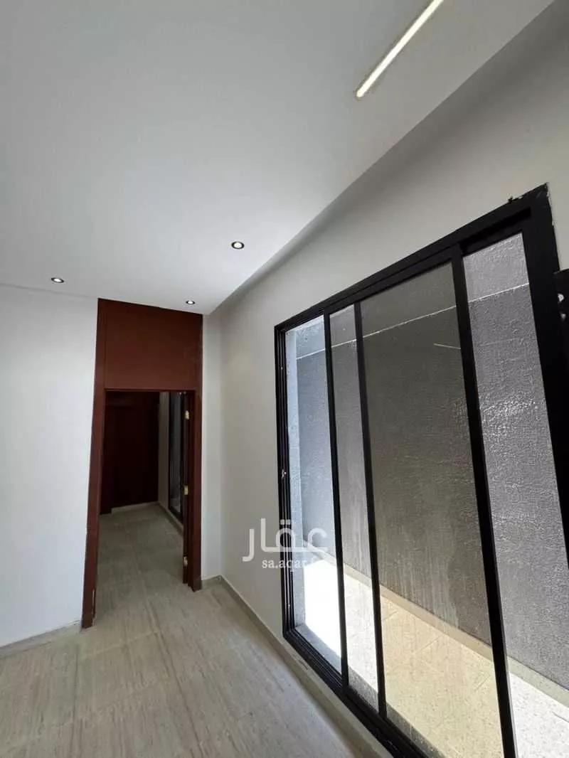 5 bedroom floor in Tuwaiq 16