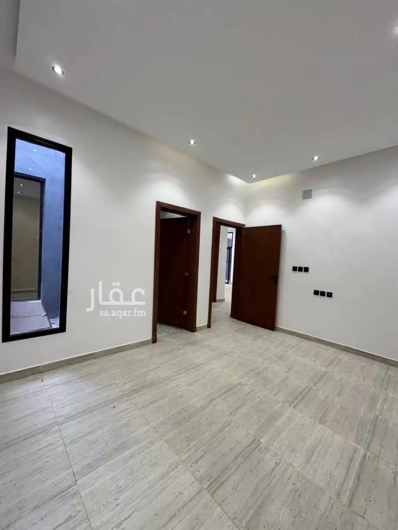 5 bedroom floor in Tuwaiq 3