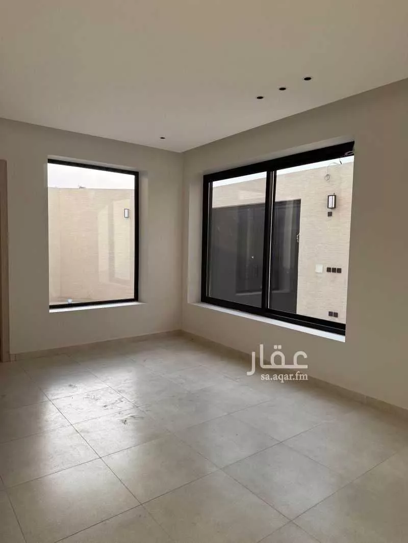 3 bedroom floor in Al Malaz 7
