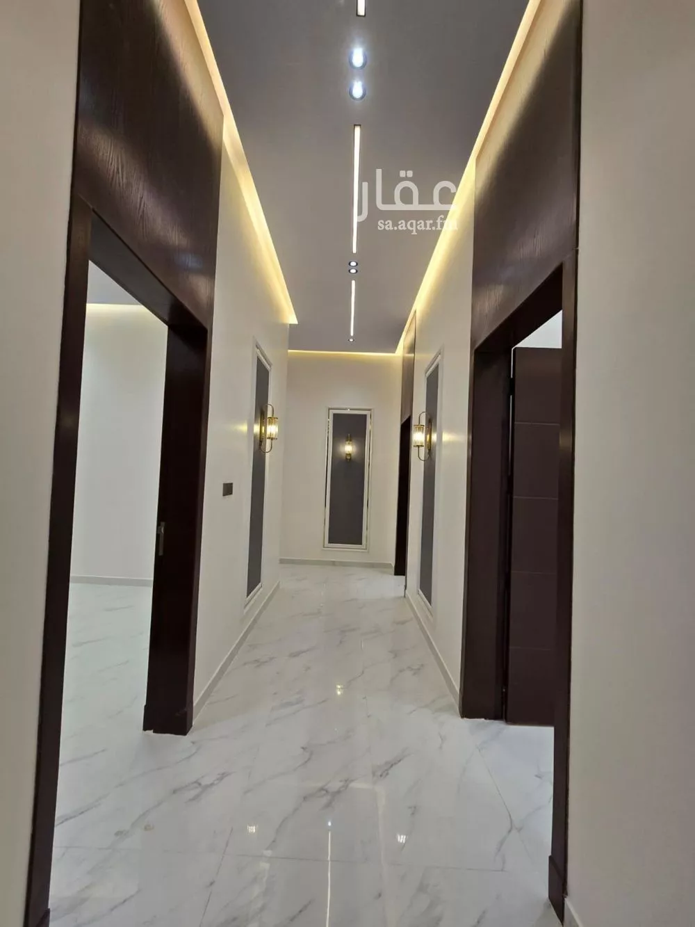 4 bedroom floor in Al Janadriyah 7