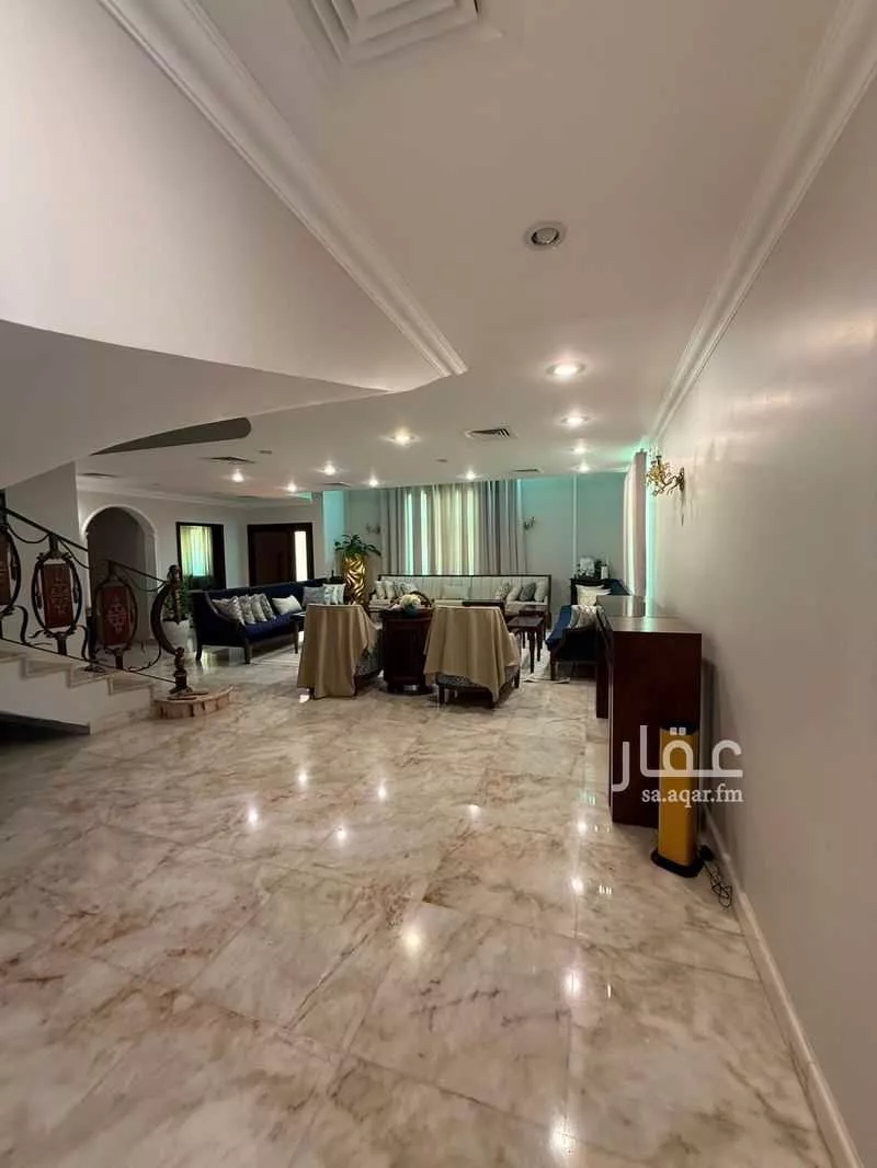 6 bedroom villa in Ash Shati Al Gharbi, Eastern Province 9