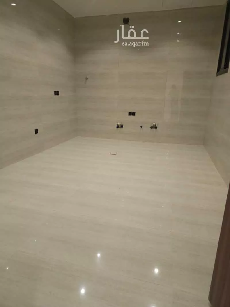 5 bedroom floor in Al Rimal 4
