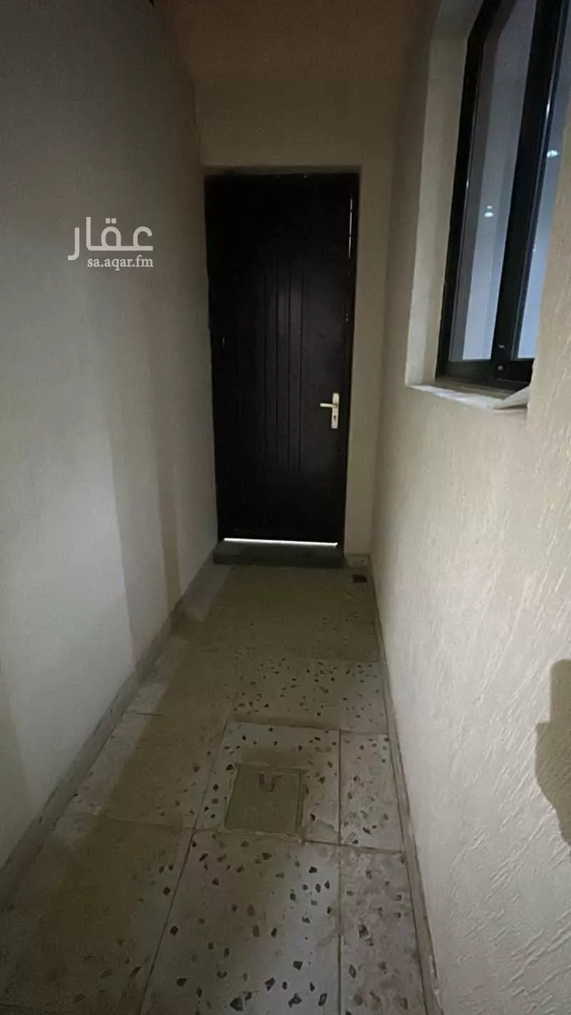 4 bedroom floor in Al Janadriyah 4