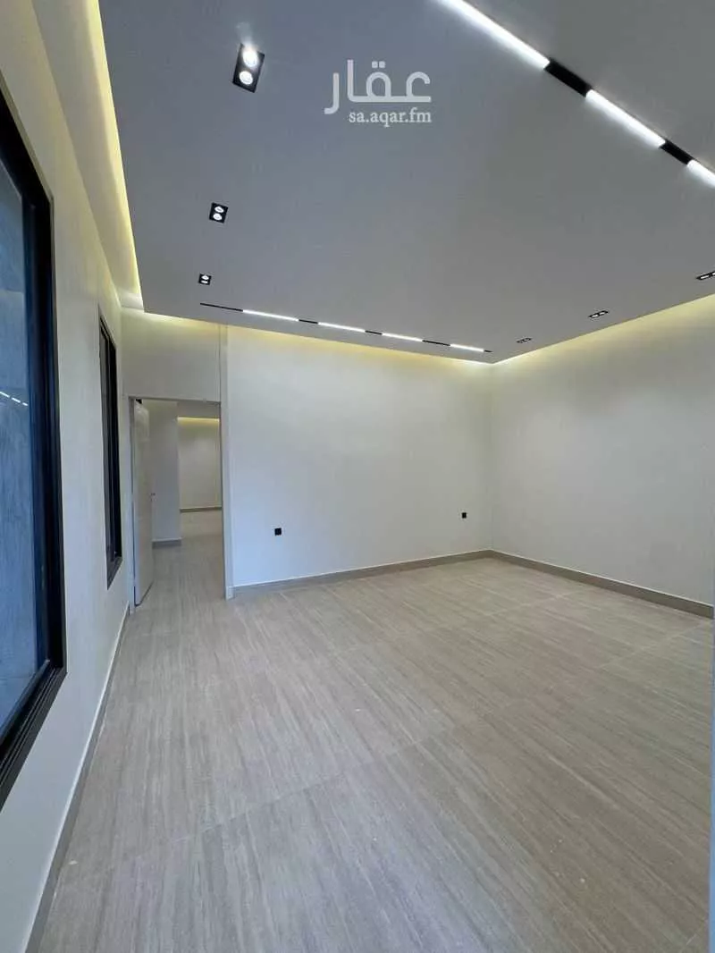 5 bedroom floor in Ash Sharq 2