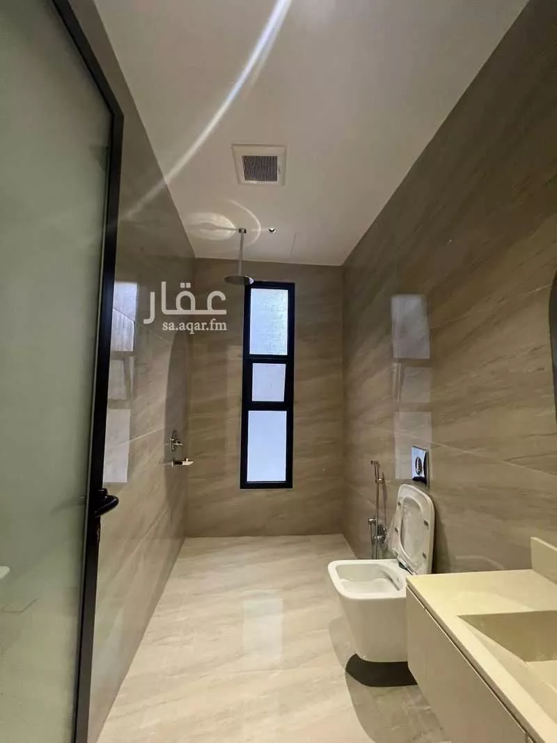 6 bedroom floor in Dirab 18