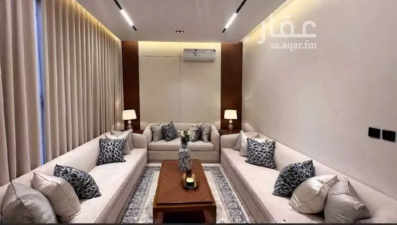 4 bedroom floor in Okaz 3
