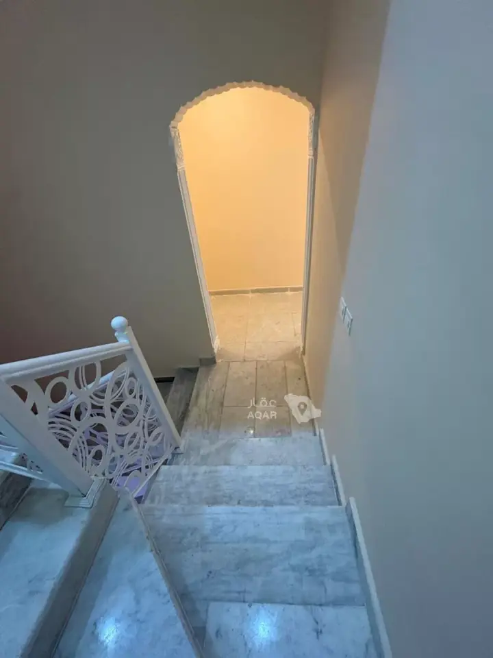 فيلا 4 غرف في القشلة، الظهران 3