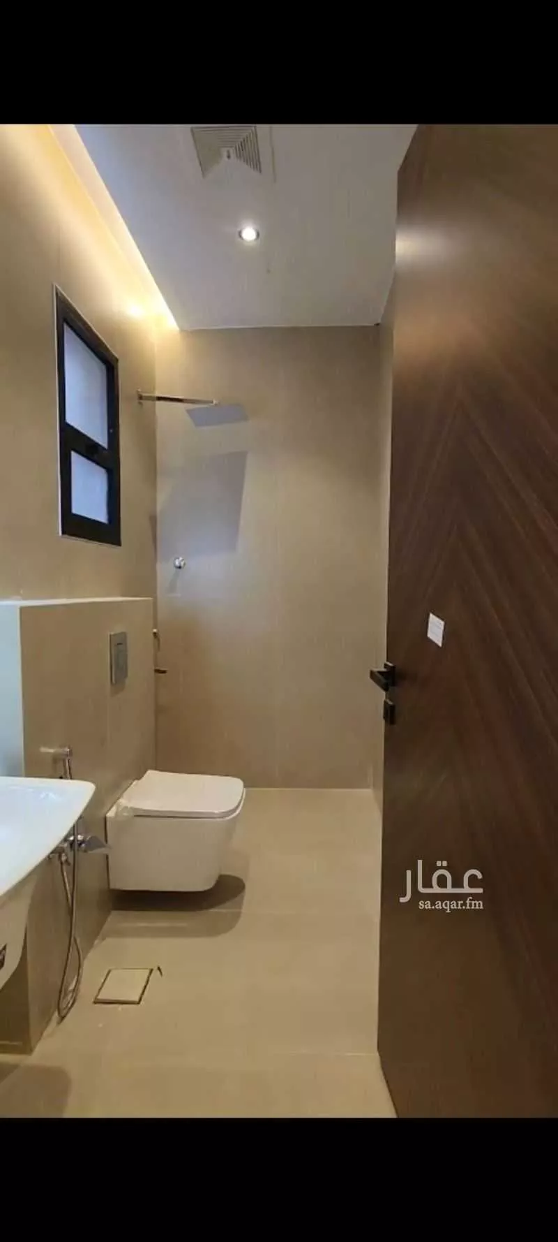 6 bedroom floor in Al Hazm 2