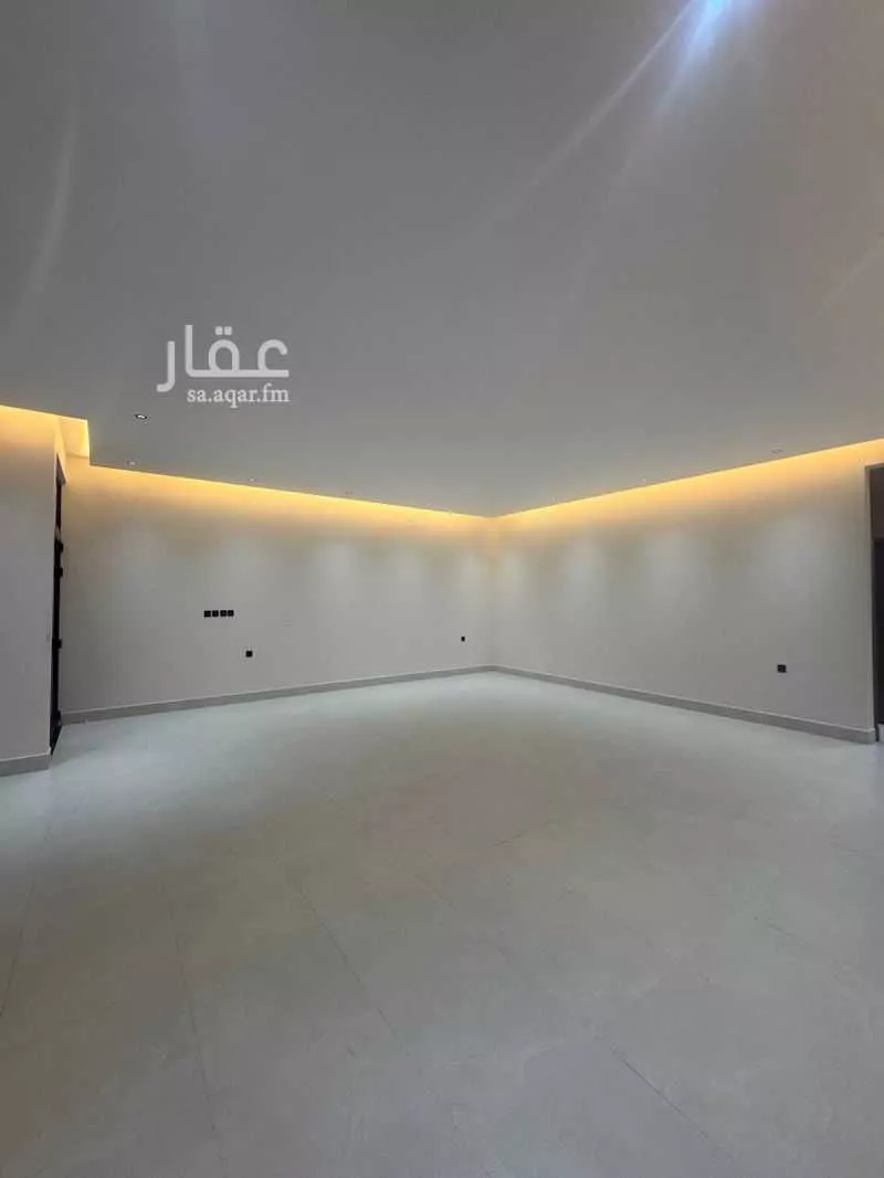 3 bedroom floor in Al Khaleej 20