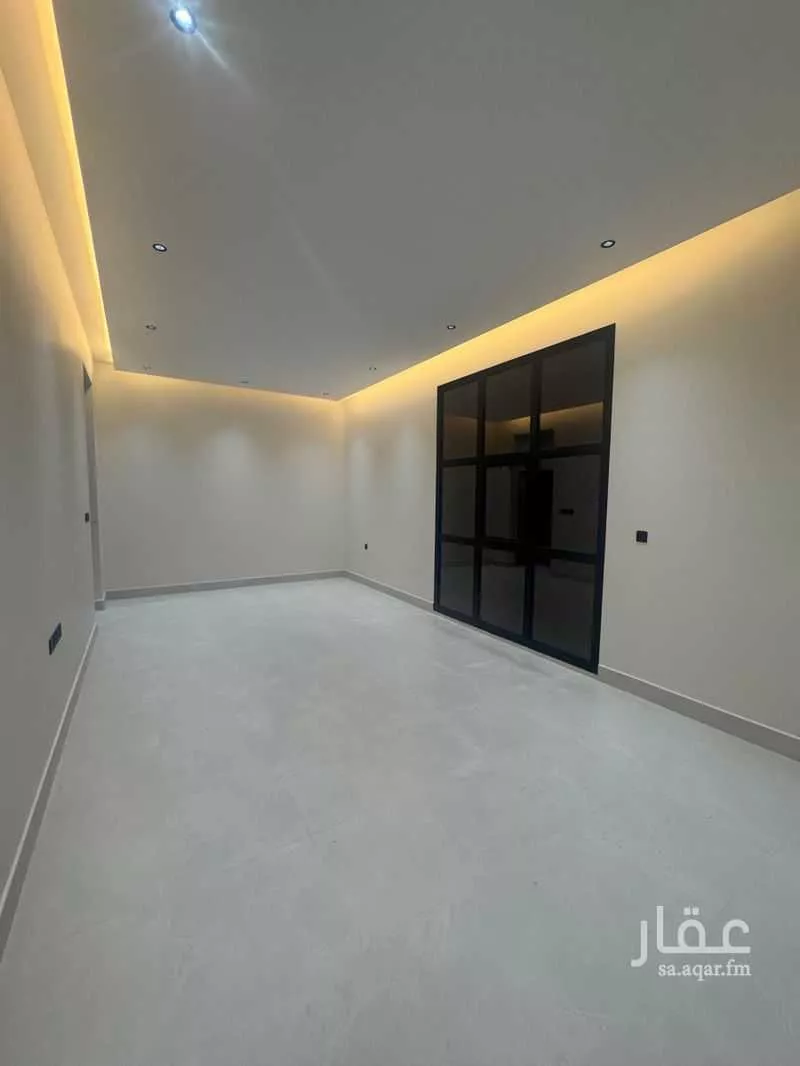 3 bedroom floor in Al Khaleej 5