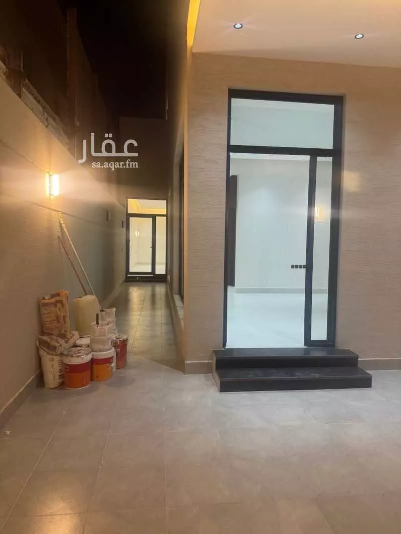 3 bedroom floor in Al Khaleej 9