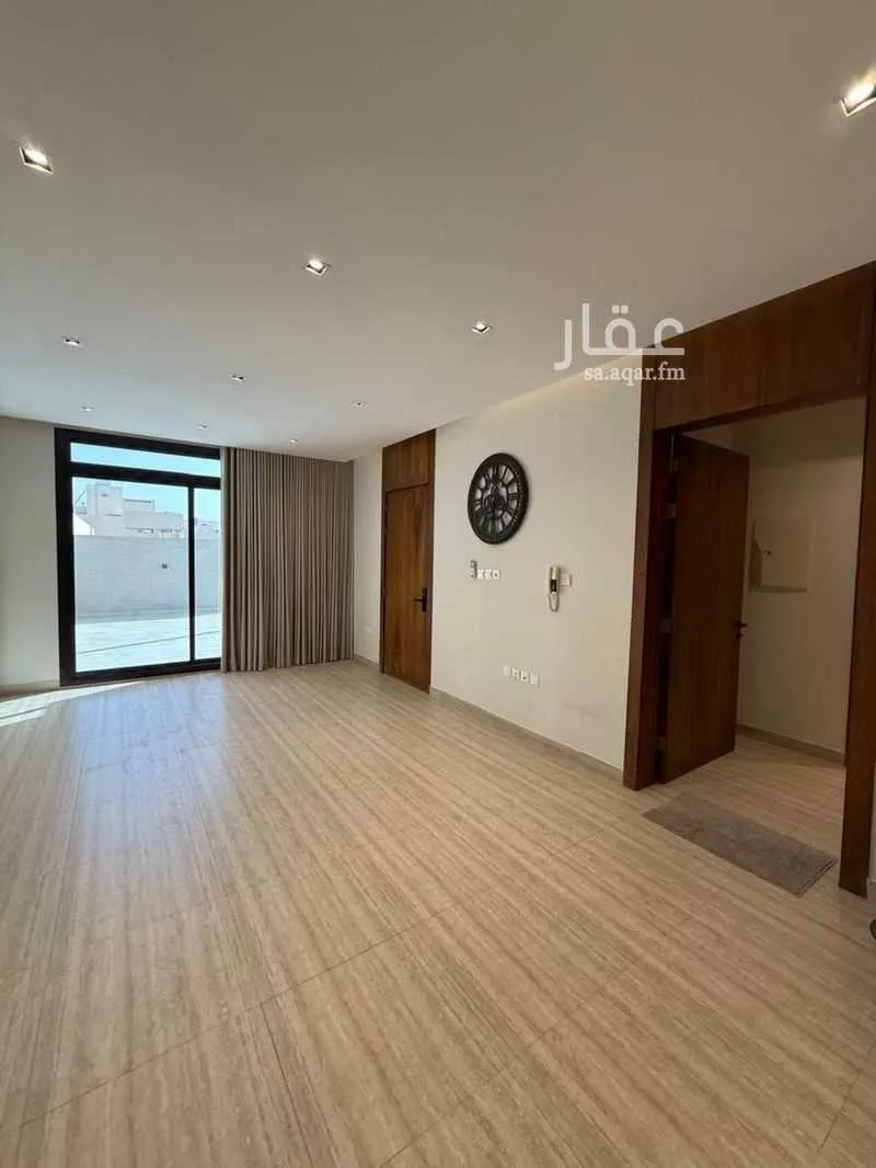 دور 3 غرف في الوادي 4