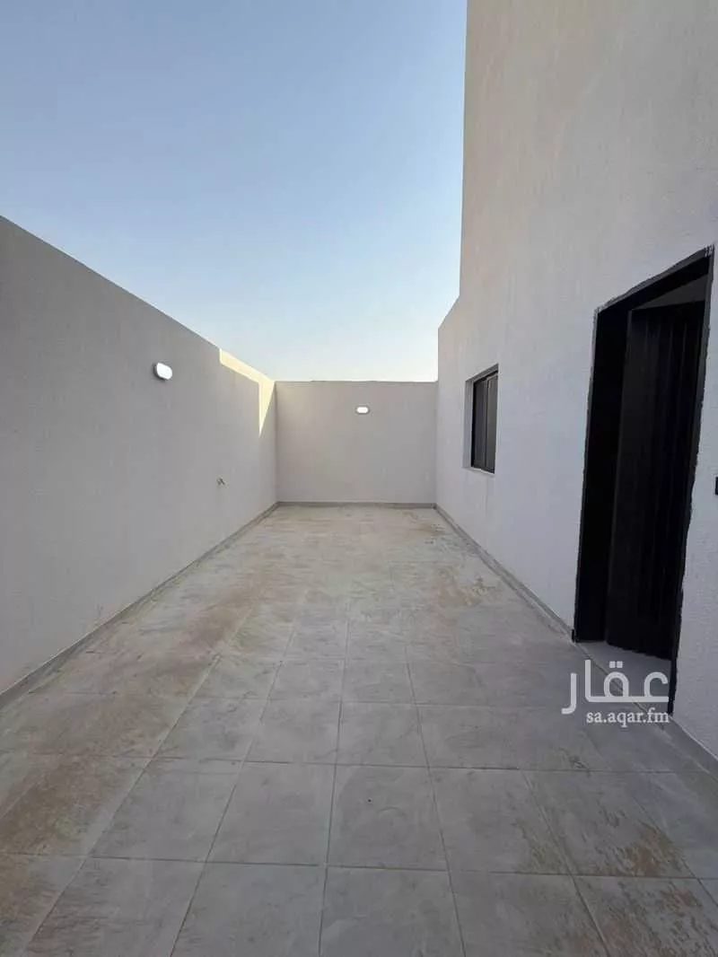 دور 5 غرف في بدر 10