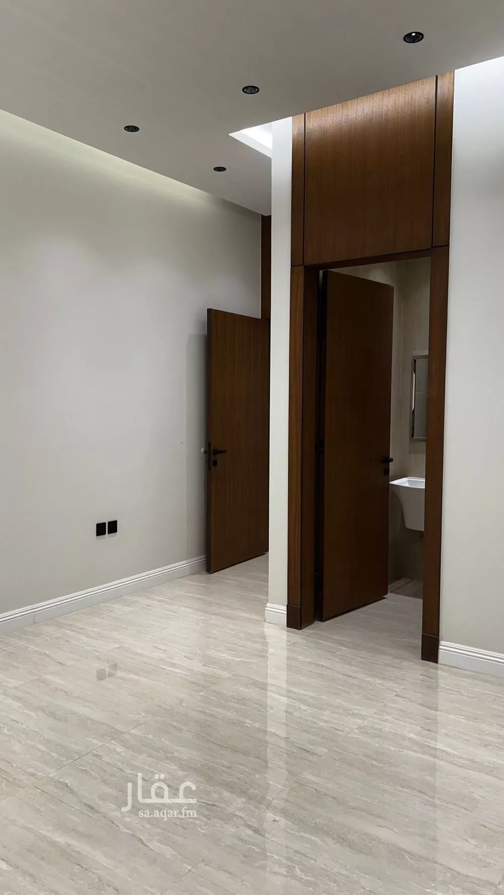 4 bedroom floor in Al Narjis 7