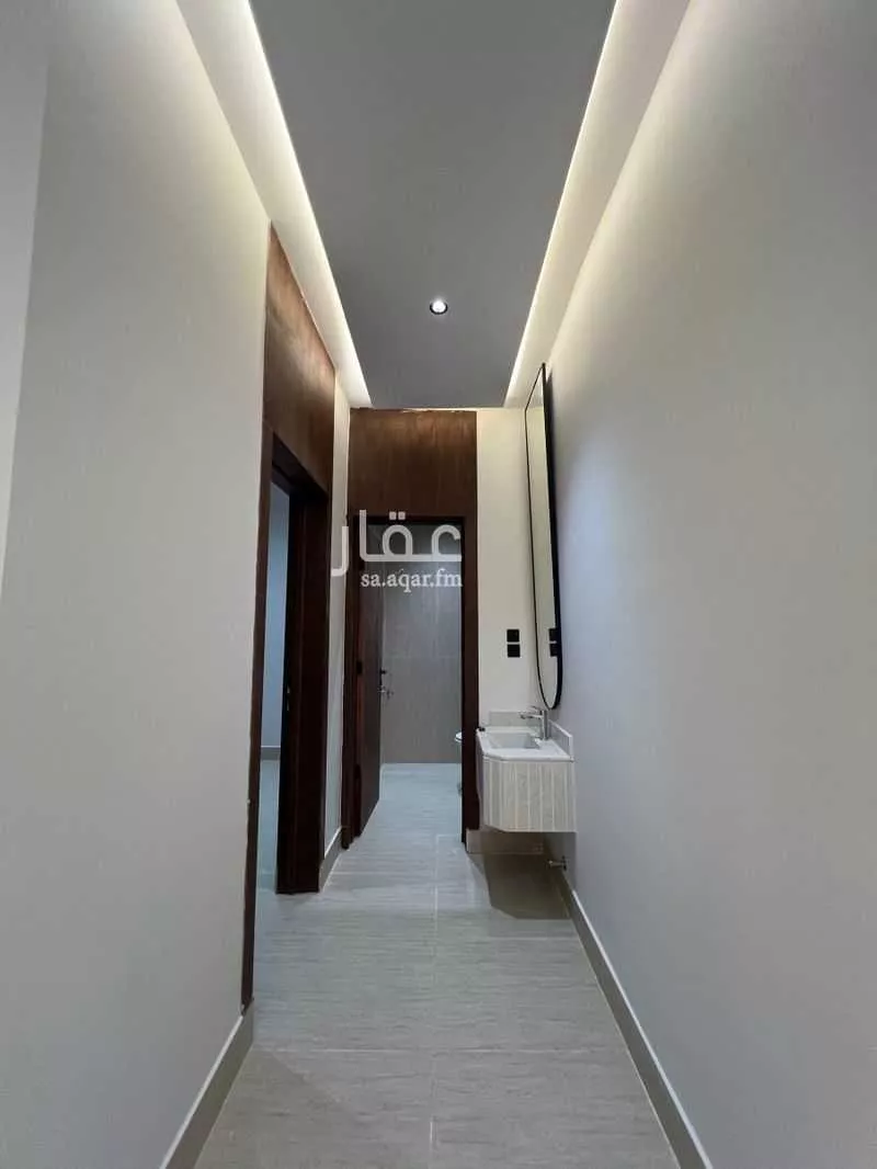 7 bedroom floor in Dirab 13