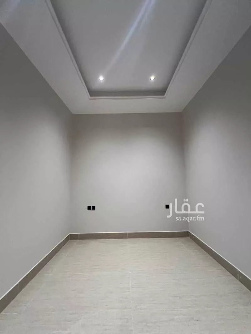 7 bedroom floor in Dirab 18