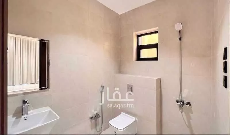 4 bedroom floor in Al Zahrah 2