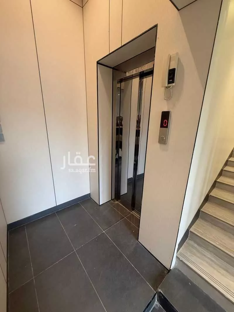 5 bedroom floor in Al Safa 5