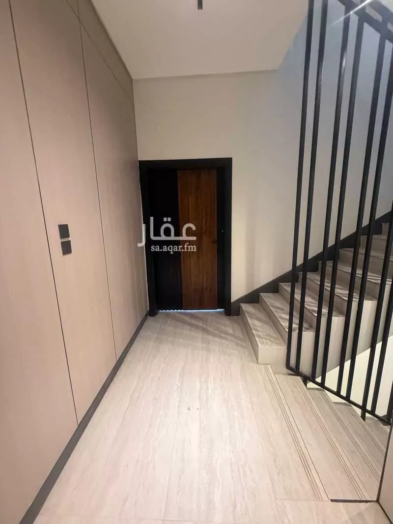 5 bedroom floor in Al Safa 6