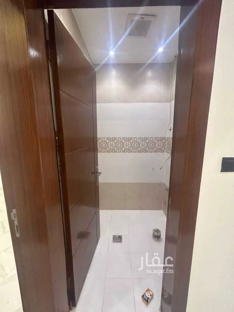 دور 3 غرف في طيبة 10
