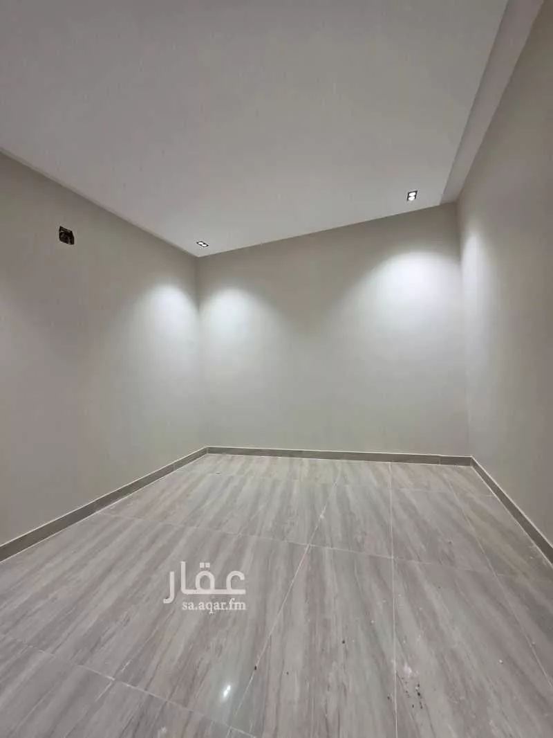 5 bedroom floor in Badr 8