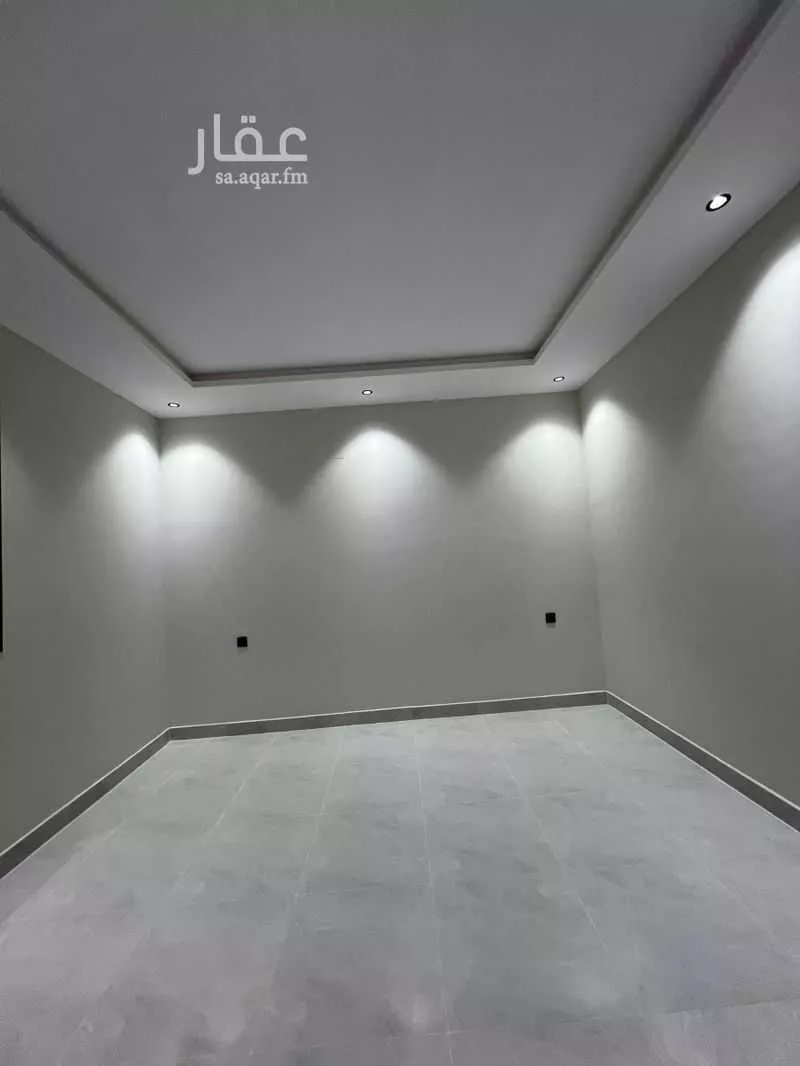 دور 7 غرف في ديراب 25
