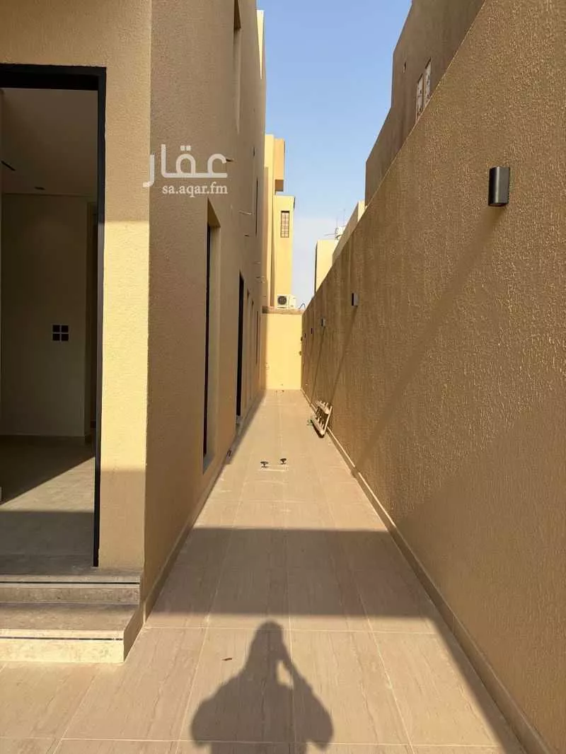 6 bedroom floor in Al Salam 7
