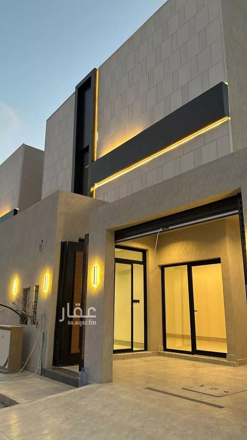 3 bedroom floor in Al Janadriyah 2
