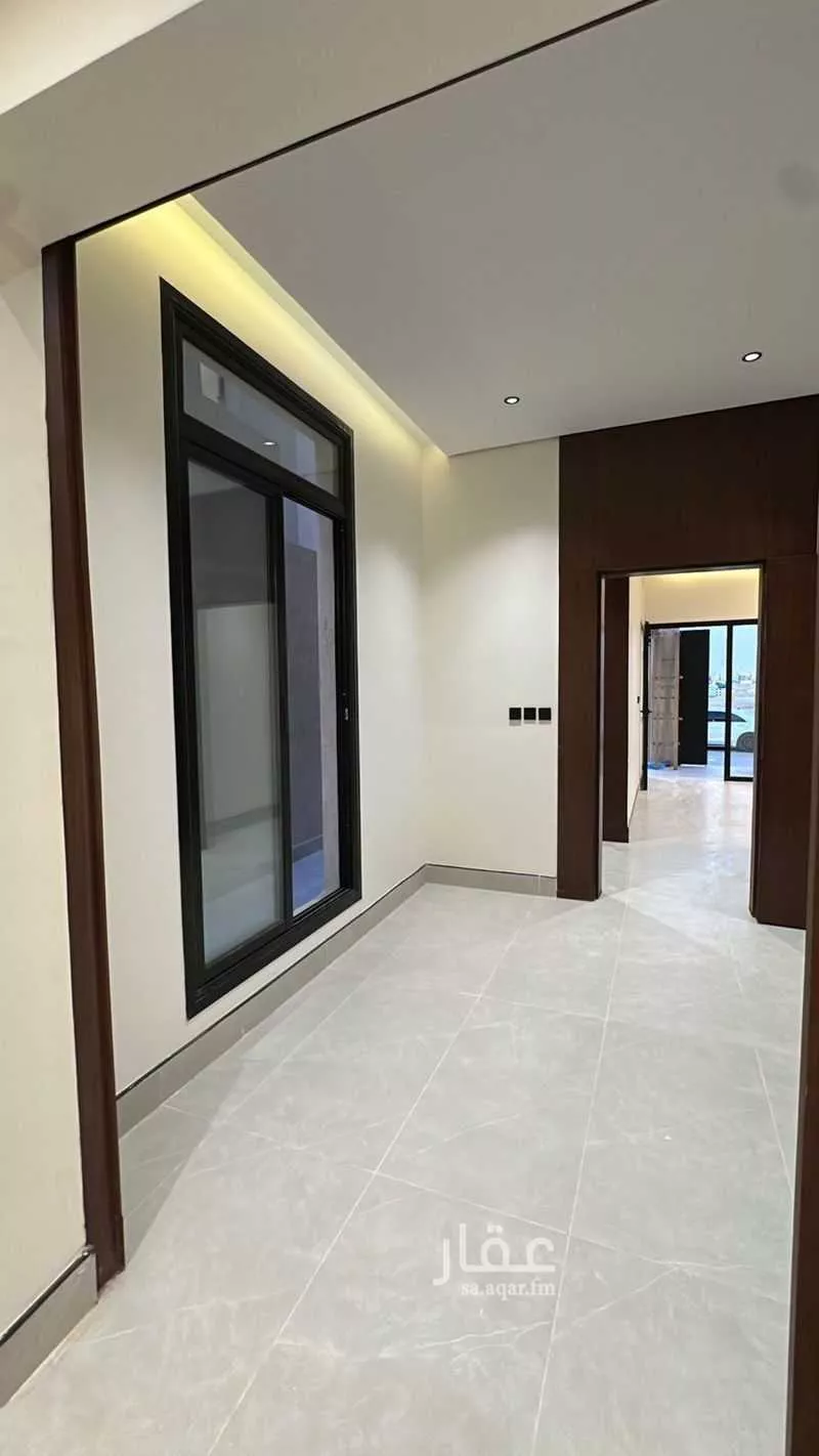 3 bedroom floor in Al Janadriyah 5