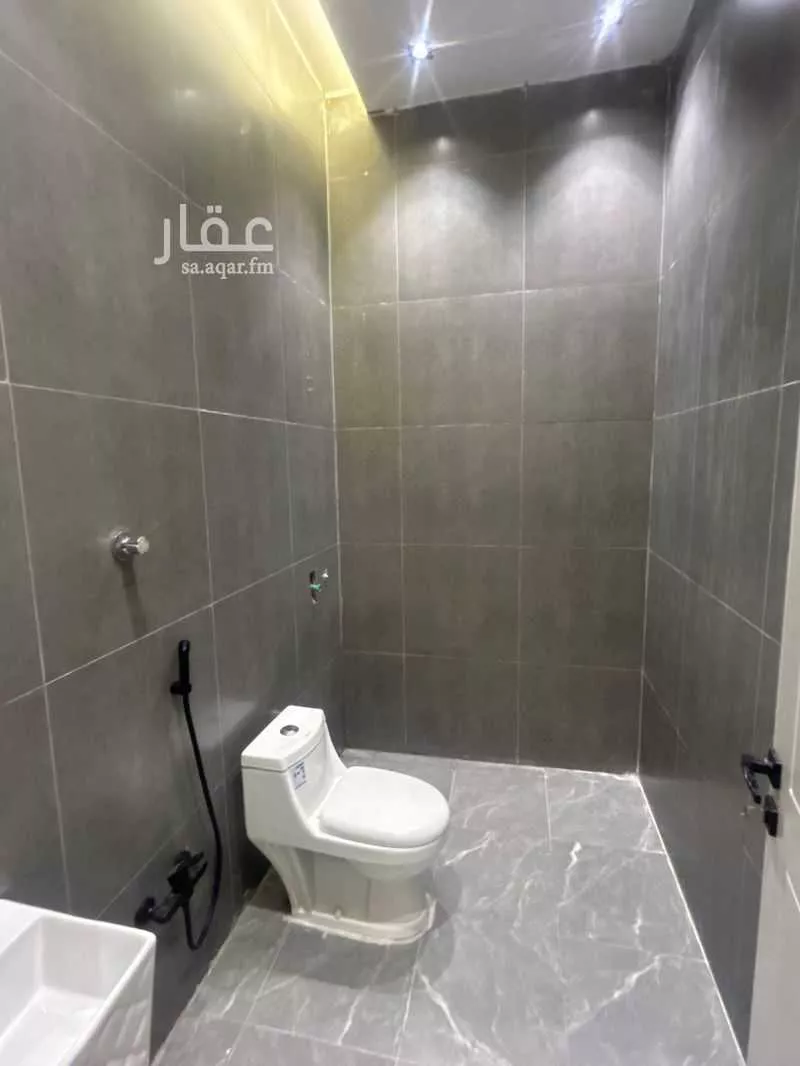 4 bedroom floor in Al Narjis 4