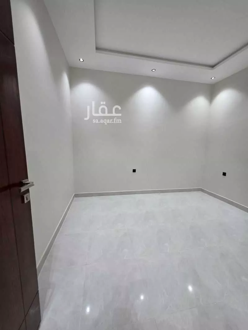 دور 5 غرف في ديراب 12