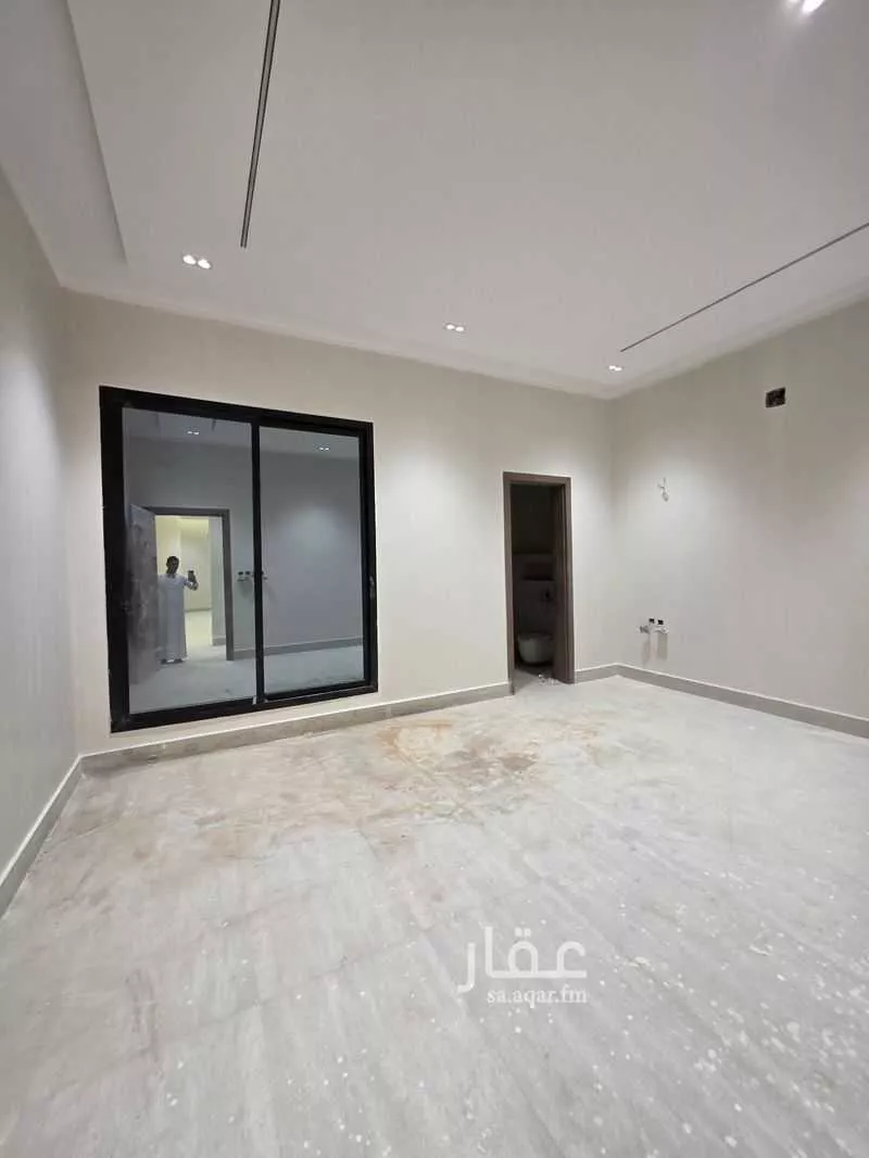 5 bedroom floor in Dirab 13