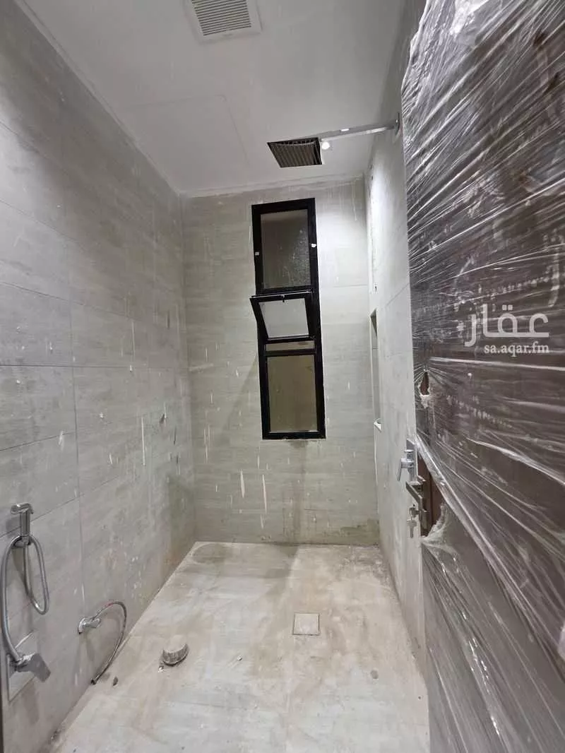 5 bedroom floor in Dirab 14