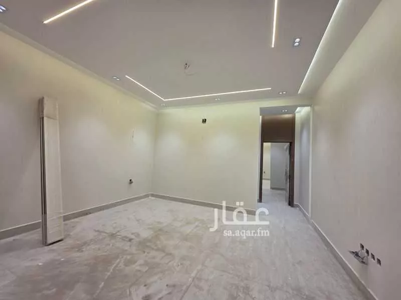 5 bedroom floor in Dirab 6