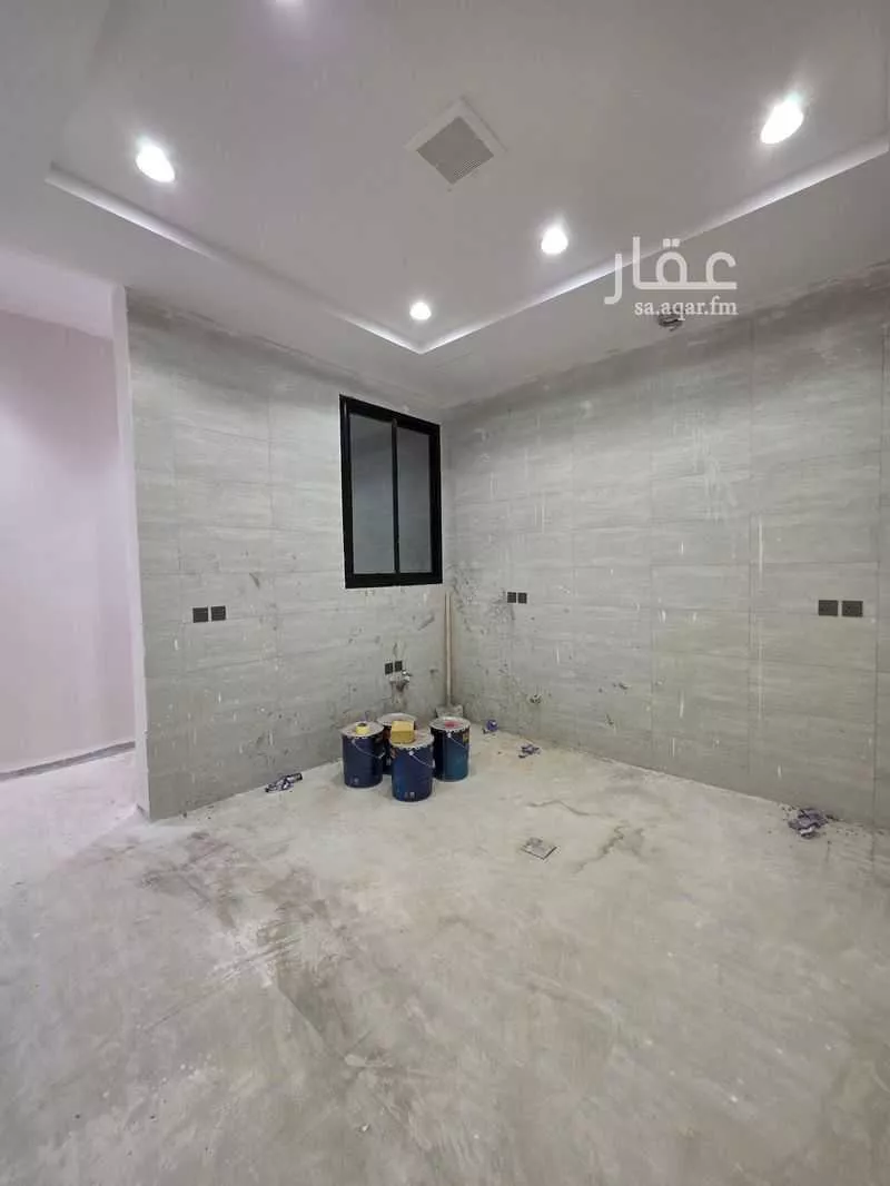 5 bedroom floor in Dirab 9