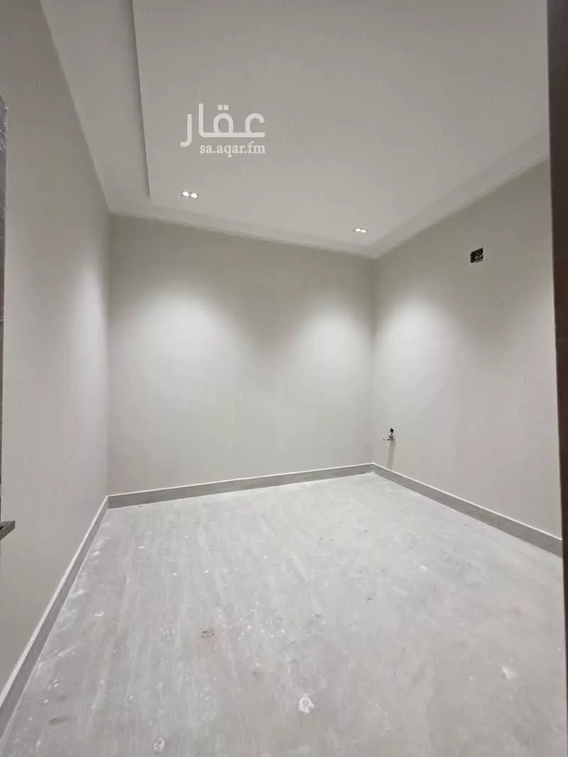 5 bedroom floor in Dirab 10