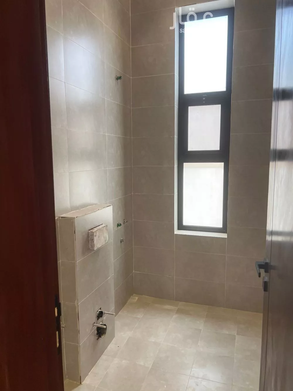 5 bedroom floor in Dirab 15