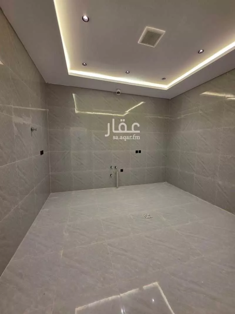 7 bedroom floor in Badr 8