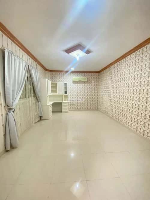 11 bedroom villa in Al Wadi 3