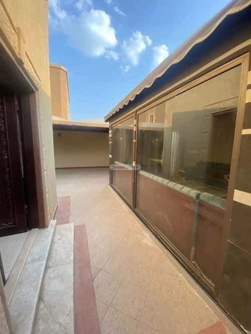 11 bedroom villa in Al Wadi 4
