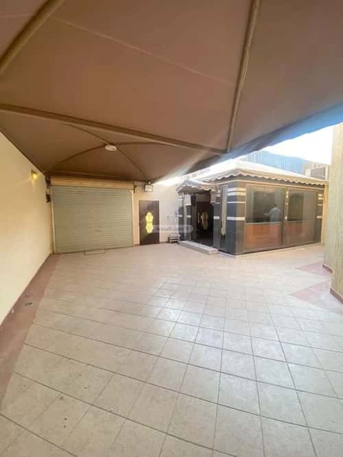 11 bedroom villa in Al Wadi 2